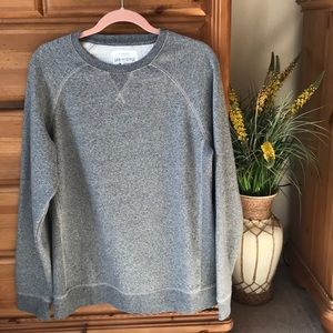 Men’s pullover sweatshirt